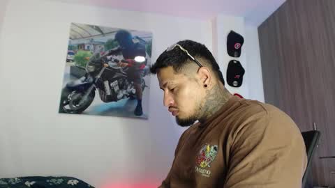 soy_apolo online show from September 23, 4:39 pm