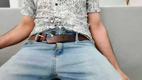 Snapshot of soyandytruhan chatting on October 17, 11:09 pm Andy online show from October 17, 11:09 pm