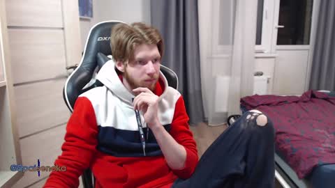 Snapshot of spaisenok chatting on January 20, 12:36 am Mike online show from January 20, 12:36 am