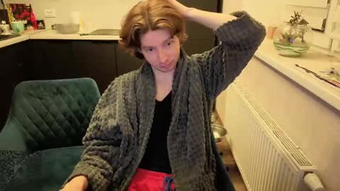 Snapshot of spaisenok chatting on October 6, 8:46 pm Mike online show from October 6, 8:46 pm