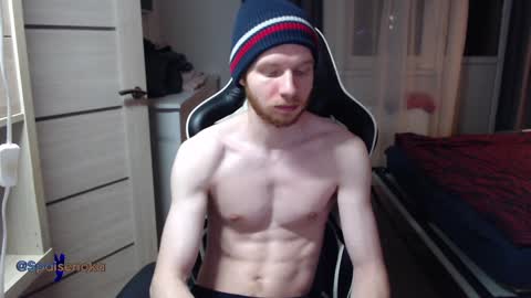 Snapshot of spaisenok chatting on December 6, 12:45 am Mike online show from December 6, 12:45 am