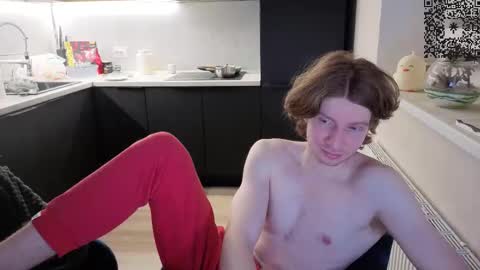 Snapshot of spaisenok chatting on October 7, 11:20 pm Mike online show from October 7, 11:20 pm