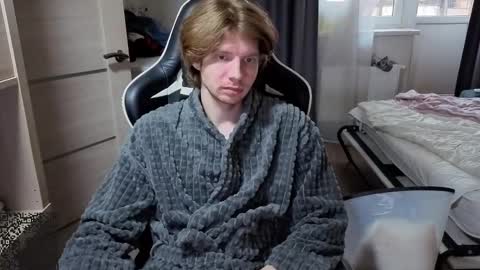 Snapshot of spaisenok chatting on September 14, 2:52 pm Mike online show from September 14, 2:52 pm