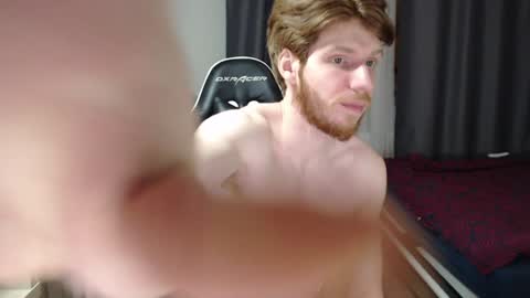 Snapshot of spaisenok chatting on January 11, 1:27 am Mike online show from January 11, 1:27 am