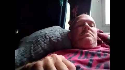 sparkybull135 online show from September 17, 12:17 pm