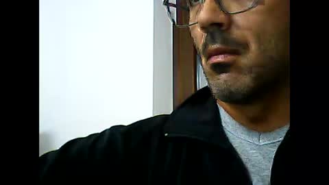 Snapshot of speed0800 chatting on October 26, 11:29 pm Speed online show from October 26, 11:29 pm