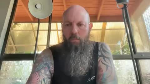 Beard Guy online show from October 16, 5:15 am