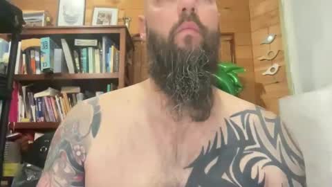 Beard Guy online show from January 27, 10:38 pm