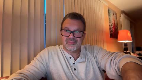 spike69old online show from May 16, 1:14 am