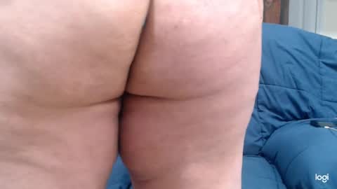 Snapshot of spirituallyhorny chatting on September 18, 3:19 am inexperienced  curious online show from September 18, 3:19 am