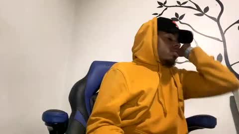 Twitter Toxiceli2 online show from January 3, 5:39 am