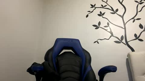 Twitter Toxiceli2 online show from December 25, 2:14 am