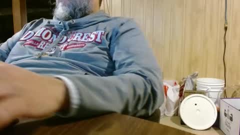 Splash Man online show from October 31, 6:22 pm