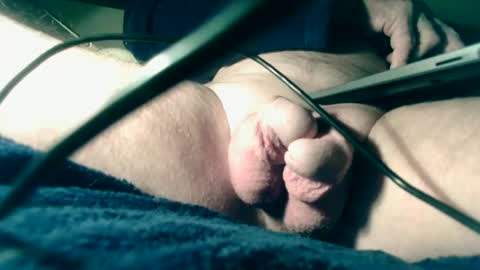 splitdickandbals2 online show from March 4, 5:53 am