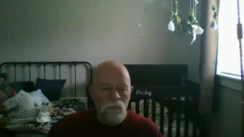 Snapshot of sportfish chatting on December 14, 7:25 pm sportfish online show from December 14, 7:25 pm