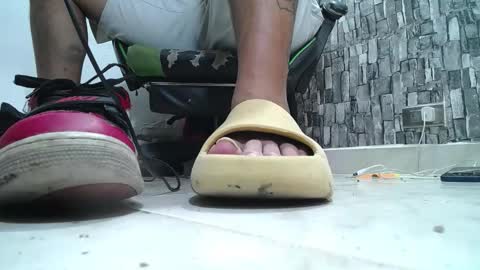 sr master cum its my old account online show from April 30, 10:03 pm