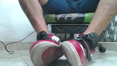 sr master cum its my old account online show from May 27, 1:57 am
