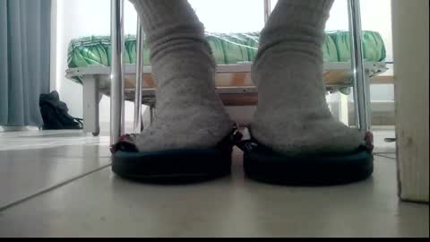 ssenzo online show from December 3, 9:45 pm