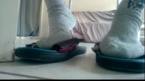 ssenzo online show from December 17, 8:23 am