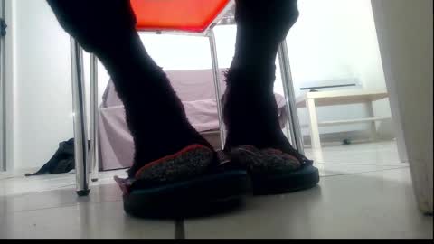 ssenzo online show from February 15, 7:06 pm