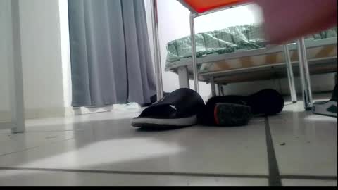 ssenzo online show from February 11, 10:59 pm