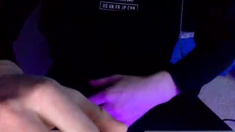 HIM online show from January 5, 7:50 pm