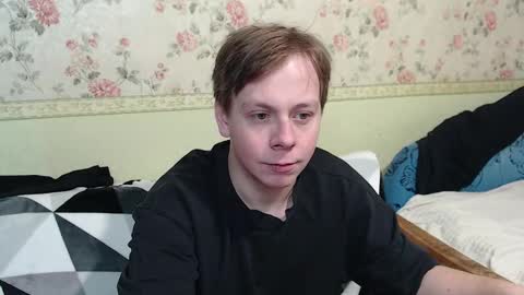 Snapshot of st_rudy chatting on February 12, 10:24 am Joe Peach online show from February 12, 10:24 am