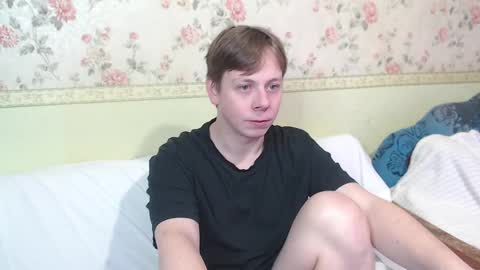 Snapshot of st_rudy chatting on January 23, 7:18 pm Joe Peach online show from January 23, 7:18 pm