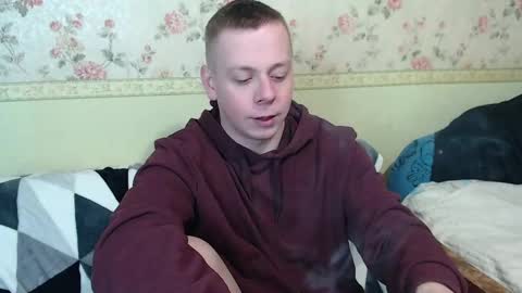 Snapshot of st_rudy chatting on March 5, 12:44 pm Joe Peach online show from March 5, 12:44 pm