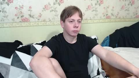 Snapshot of st_rudy chatting on February 17, 9:35 am Joe Peach online show from February 17, 9:35 am