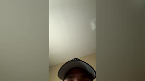 stanlygsm10 online show from April 4, 9:34 pm