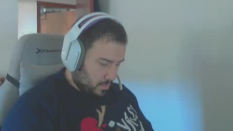 stark_86 online show from December 8, 9:24 am