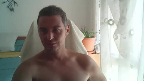 Snapshot of stefanikis chatting on September 19, 8:37 am Stefanos online show from September 19, 8:37 am