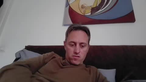 Snapshot of sten015 chatting on March 11, 2:40 pm sten015 online show from March 11, 2:40 pm