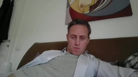 Snapshot of sten015 chatting on January 16, 2:19 pm sten015 online show from January 16, 2:19 pm