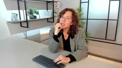 Stephan  online show from May 25, 7:31 pm