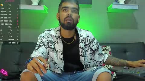    ................     online show from November 2, 5:12 am