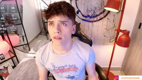 Stev austin  online show from April 21, 9:43 pm