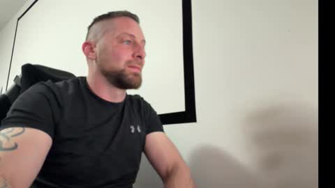 steve897819 online show from March 13, 4:25 pm