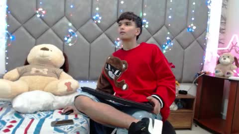 Steve Hotman  online show from March 13, 12:02 pm