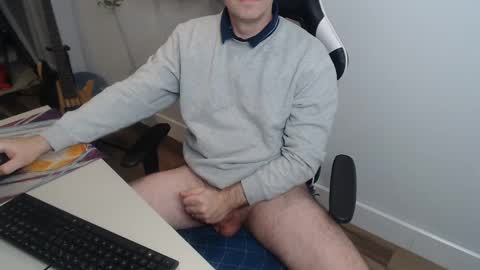 steve_oo8 online show from March 6, 9:42 pm