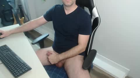 steve_oo8 online show from February 26, 6:11 pm