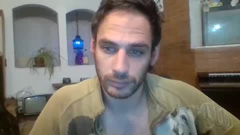 stevenson988 online show from October 31, 1:18 am