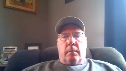 bobby online show from April 9, 5:41 pm