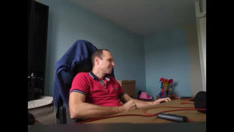 stickolive1 online show from September 30, 10:19 am