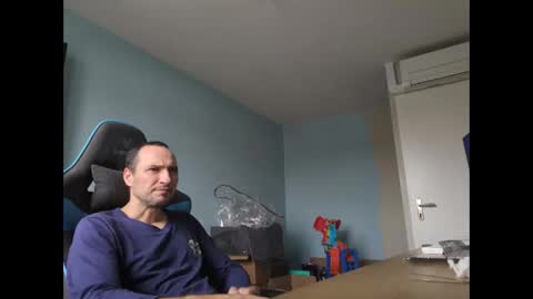 stickolive1 online show from October 13, 11:49 am