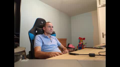 stickolive1 online show from September 21, 9:04 pm