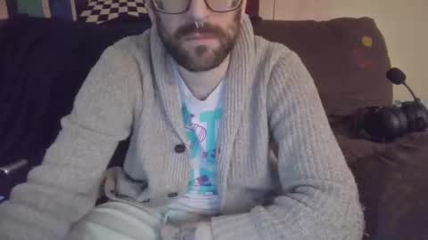 stickywhiteslime online show from December 19, 11:23 pm