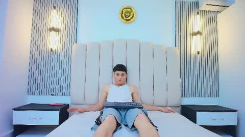 stiven_cooper2 online show from June 23, 12:31 pm