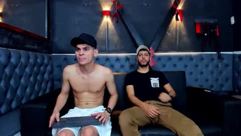 friends online show from February 6, 5:37 am